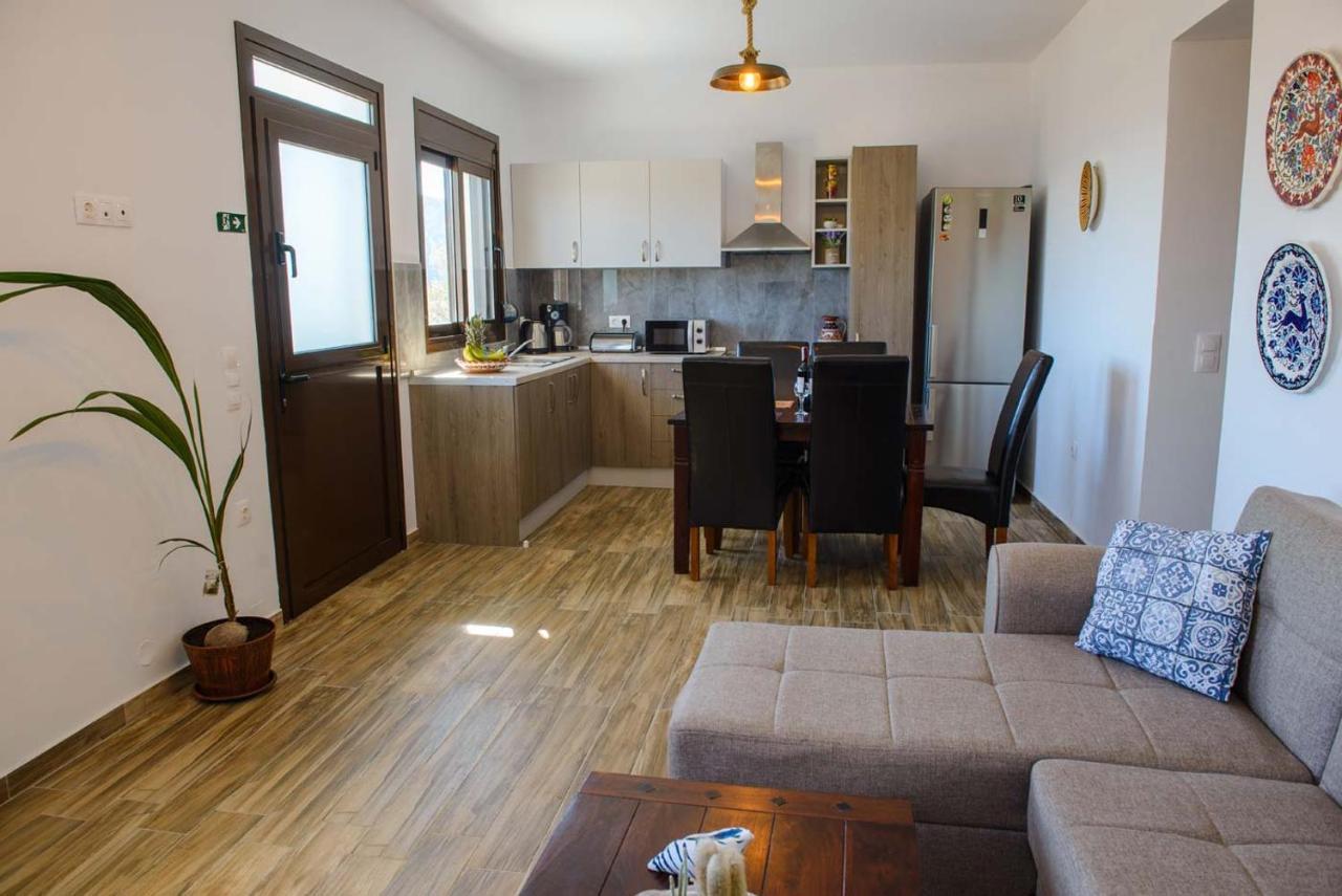 Blue Bay , Ground Floor Vila